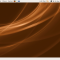 ubuntu-7.10-default-screenshot-800x600.png